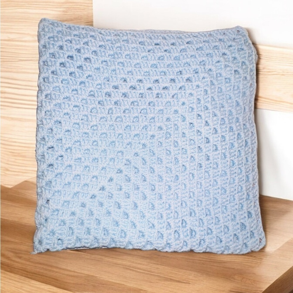 Vintage Handmade Handcrafted Artisan Crochet Baby Lap Blanket